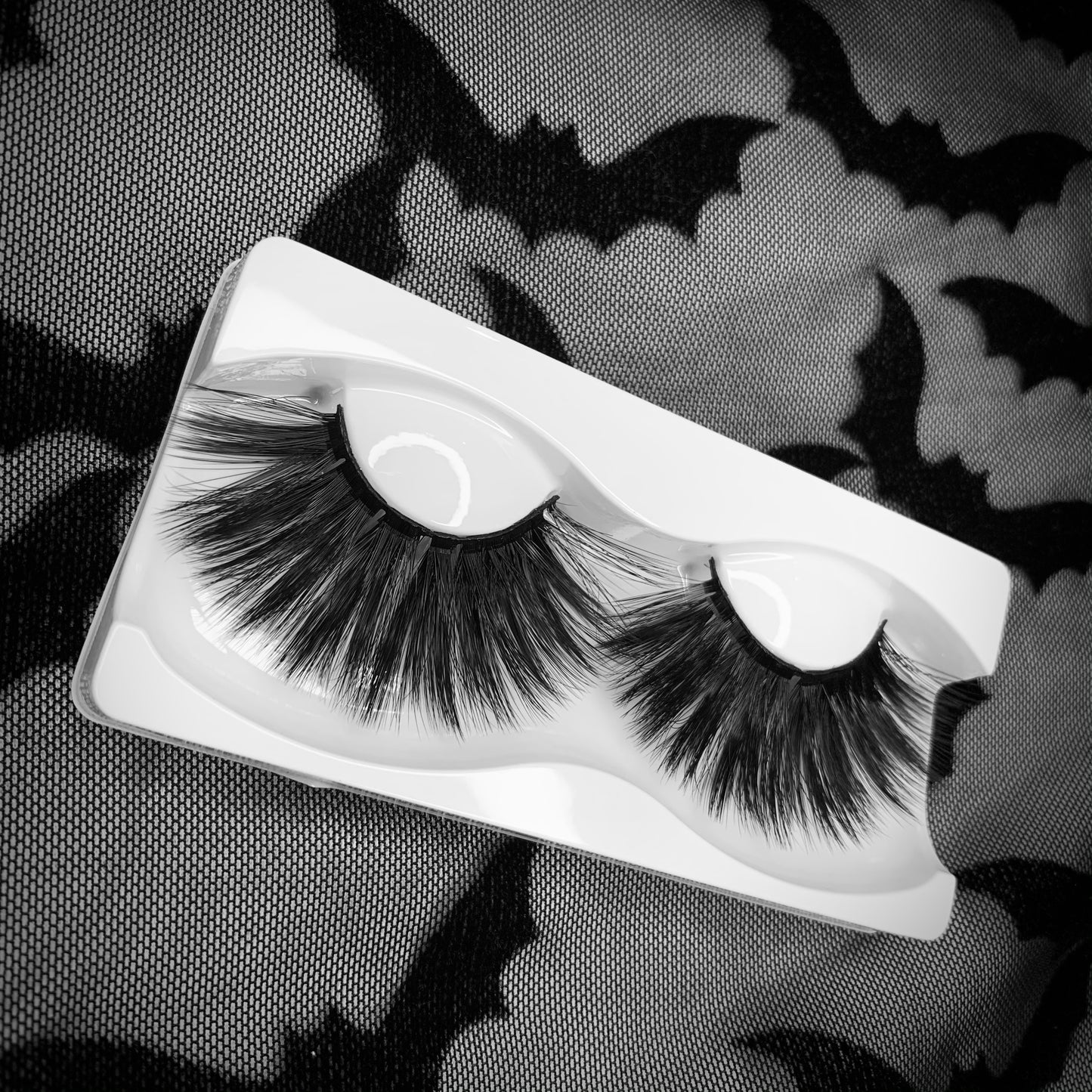 Vampyr Lashes